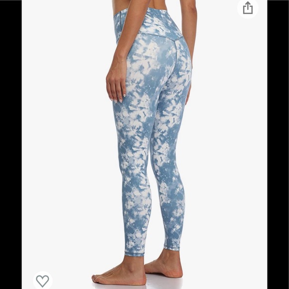 High waisted Blue Tie Dye 7/8 Leggings NWOT - Picture 4 of 13